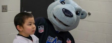 Young hockey fan returns to ice after battling rare illness