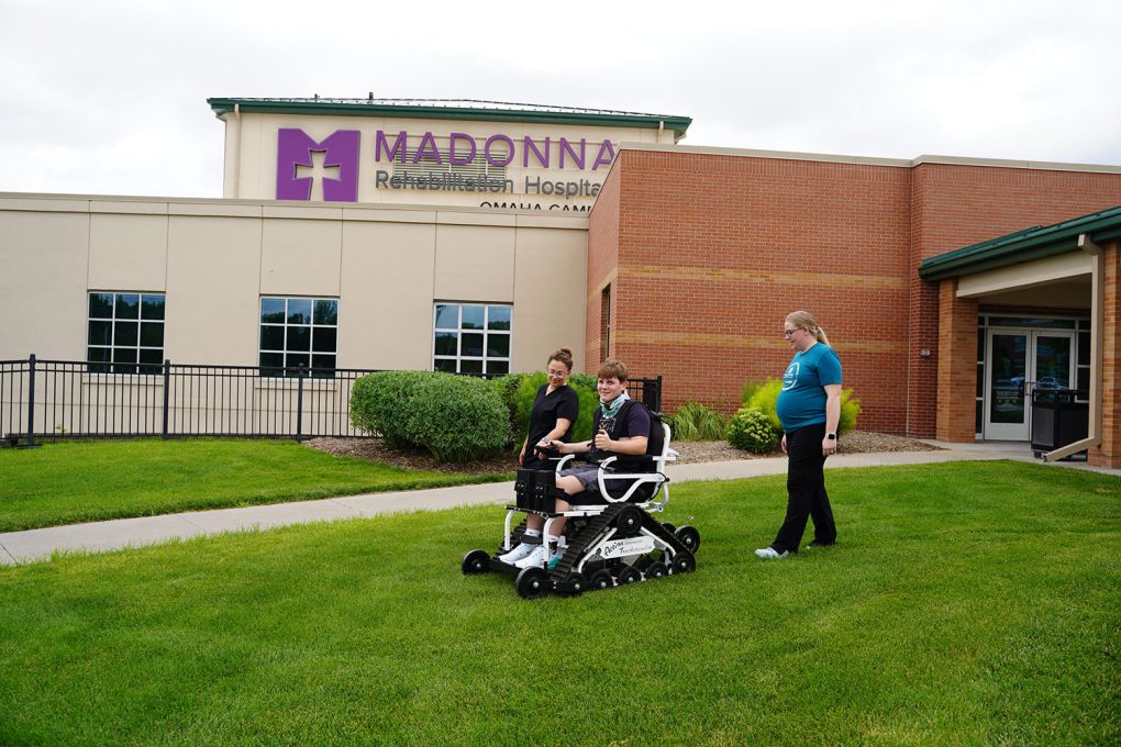 Future farmer learns to use adaptive equipment after spinal cord injury